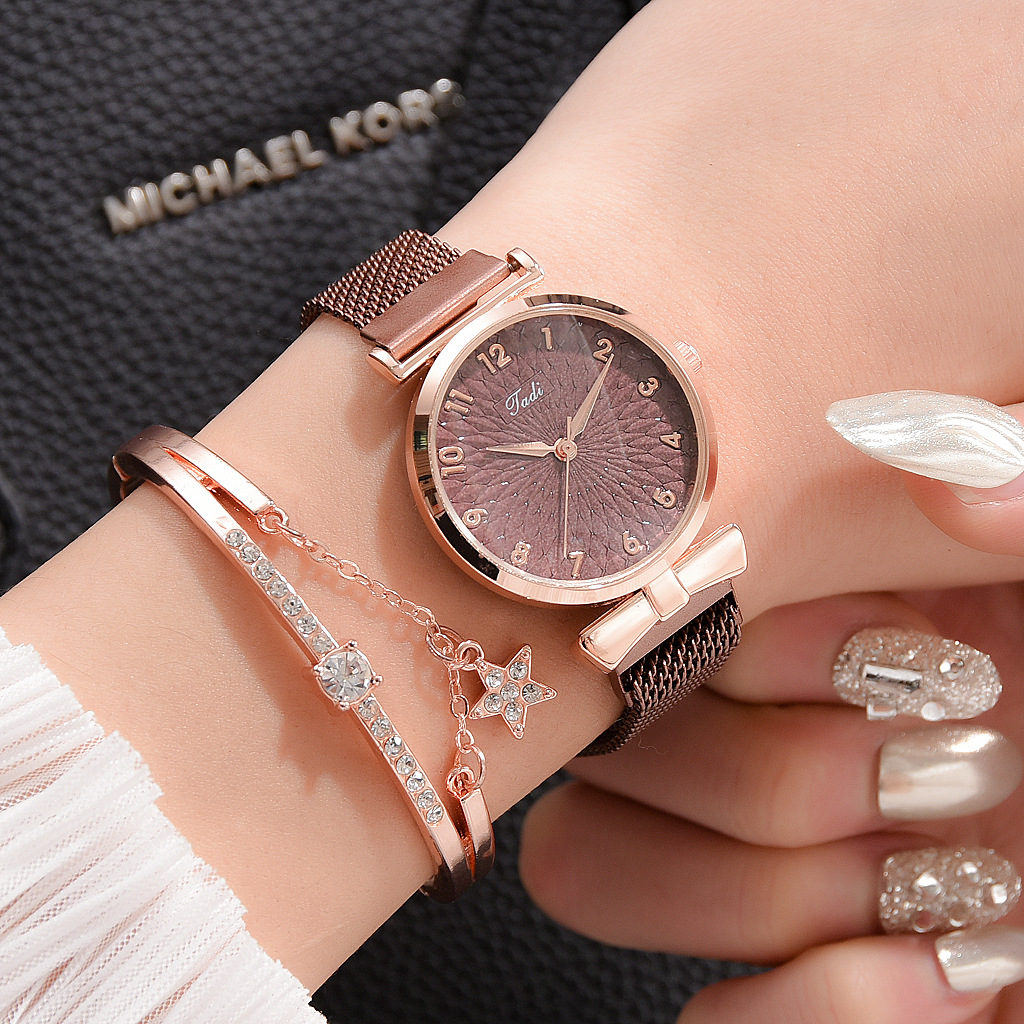 Jam Tangan Kuarsa Set Gelang W - Ladies Fashion Watch ulasan dan harga